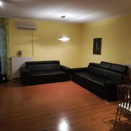 Jano Apartman Сиофок Екстериор снимка