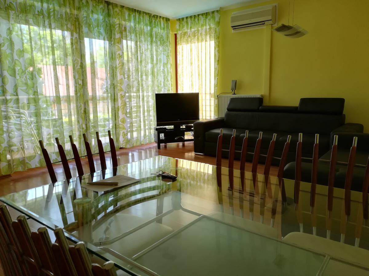 Jano Apartman Сиофок Екстериор снимка