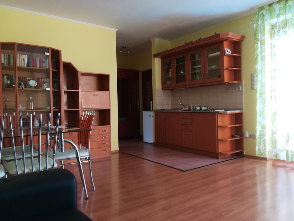 Jano Apartman Сиофок Екстериор снимка